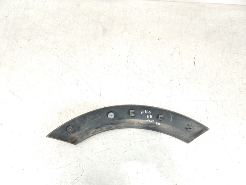Recambio de aletin delantero derecho para bmw mini (r50,r53) one referencia OEM IAM 1505866  