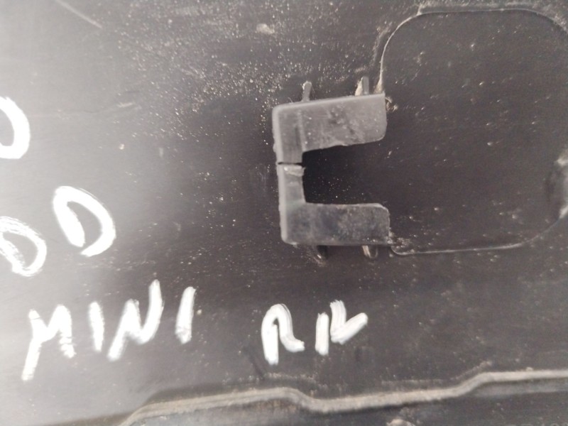 Recambio de aletin delantero derecho para bmw mini (r50,r53) one referencia OEM IAM 1505866  