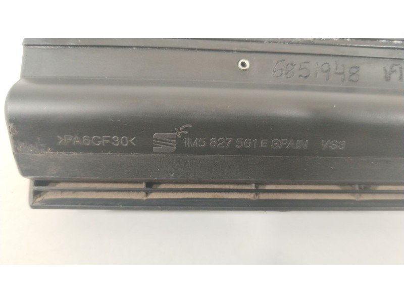 Recambio de maneta exterior porton para seat toledo ii (1m2) 1.9 tdi referencia OEM IAM 1M5827561E  
