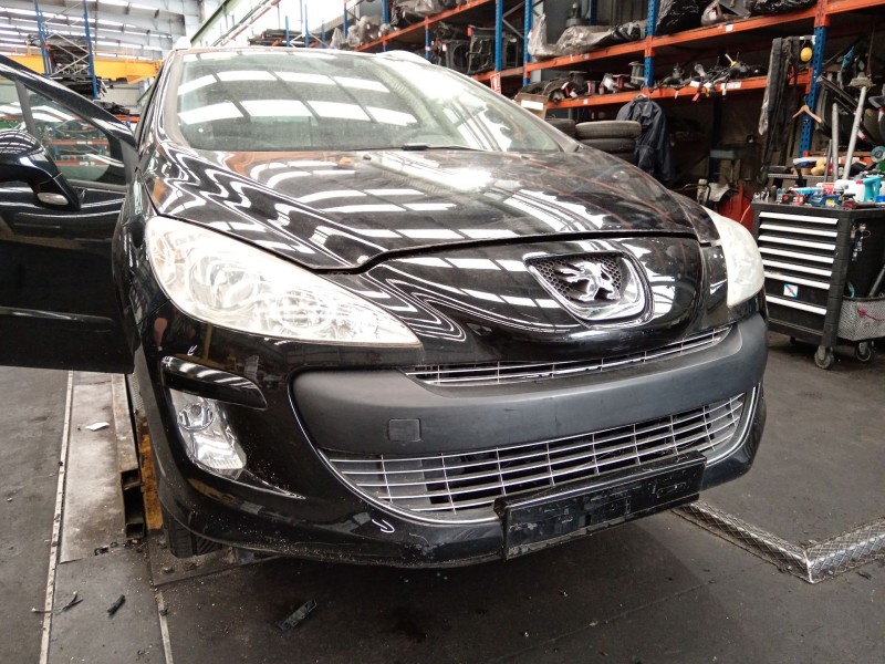Recambio de paragolpes delantero para peugeot 308 sw i (4e_, 4h_) 1.6 hdi referencia OEM IAM 9680484677  