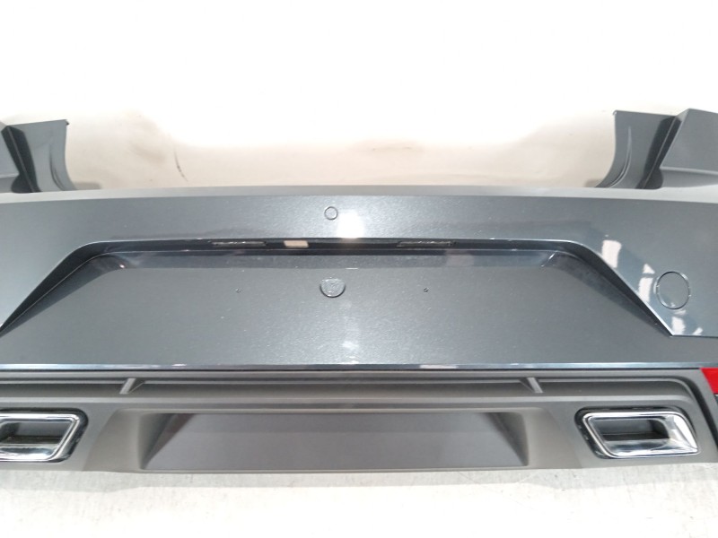 Recambio de paragolpes trasero para seat ibiza (kj1) fr ib referencia OEM IAM 6F0807421  