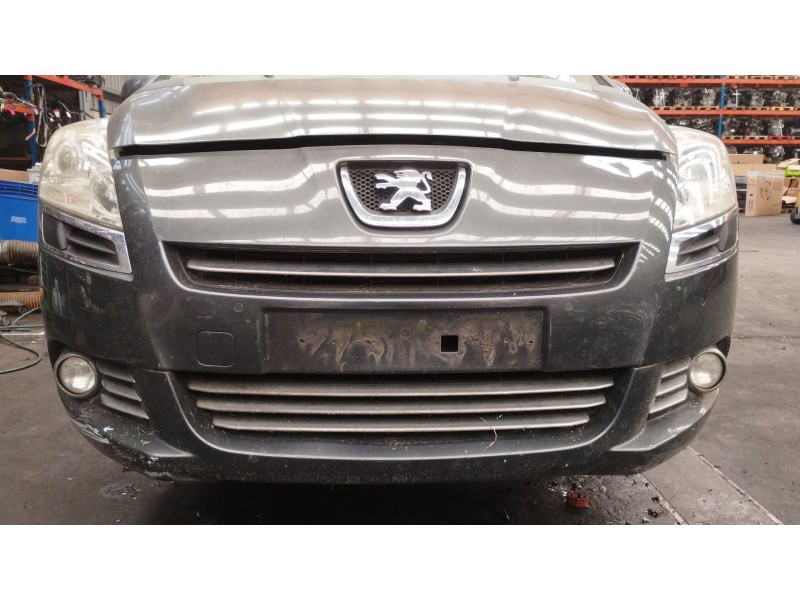 Recambio de paragolpes delantero para peugeot 5008 (0u_, 0e_) 1.6 hdi referencia OEM IAM 9687444577  