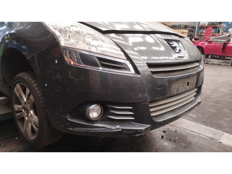 Recambio de paragolpes delantero para peugeot 5008 (0u_, 0e_) 1.6 hdi referencia OEM IAM 9687444577  
