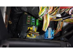 Recambio de caja reles / fusibles para citroën ds5 2.0 hdi 165 referencia OEM IAM 9664992380 BSIQ0500 S180121005H