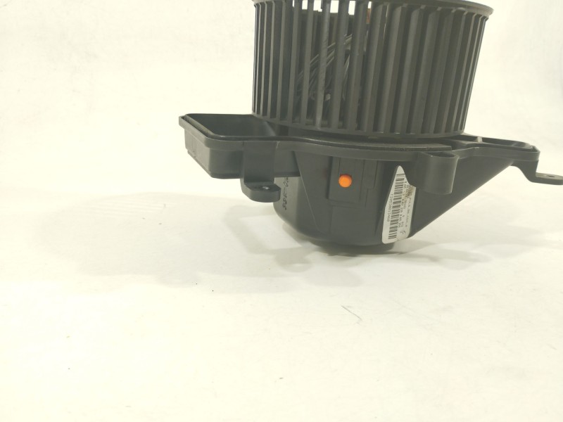 Recambio de ventilador calefaccion para citroën ds5 2.0 hdi 165 referencia OEM IAM T3953001 6441CP 