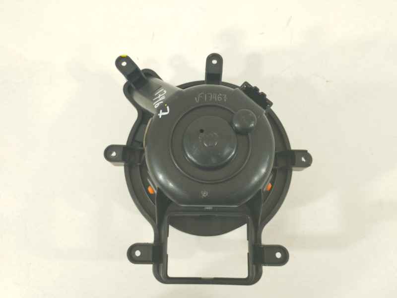 Recambio de ventilador calefaccion para citroën ds5 2.0 hdi 165 referencia OEM IAM T3953001 6441CP 