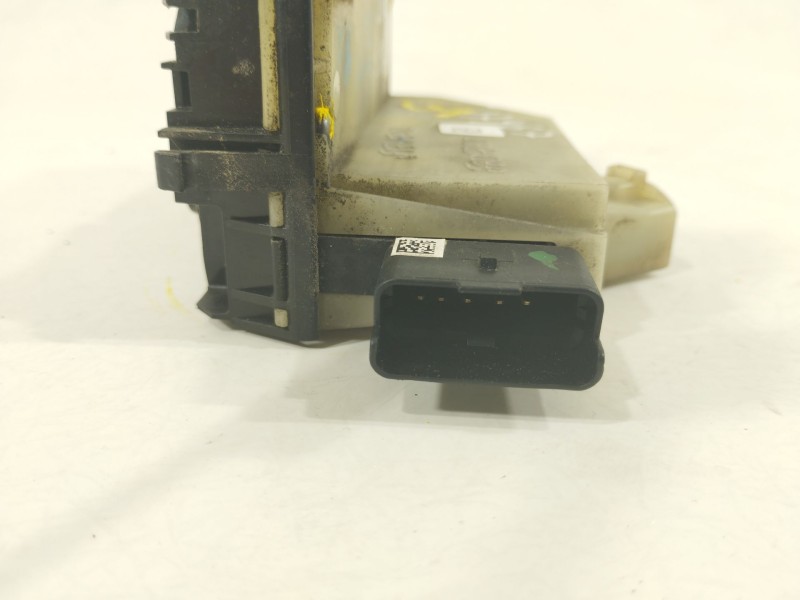 Recambio de cerradura puerta delantera derecha para citroën ds5 2.0 hdi 165 referencia OEM IAM 9686919180  