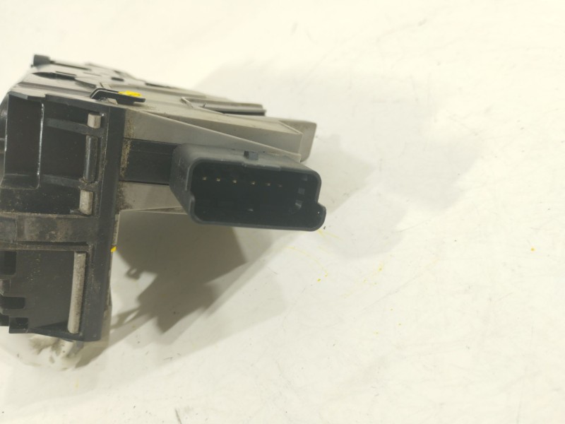 Recambio de cerradura puerta trasera izquierda para citroën ds5 2.0 hdi 165 referencia OEM IAM 9686919780  