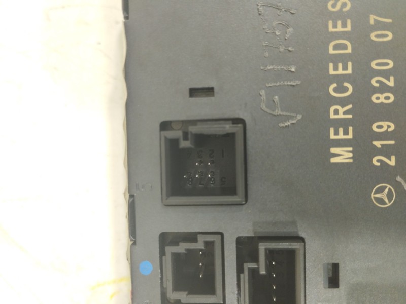 Recambio de modulo electronico para mercedes-benz clase cls (w219) 350 cgi (219.357) referencia OEM IAM 2198200726 00005030 