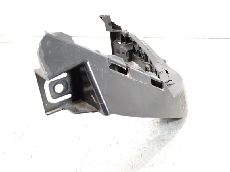 Recambio de soporte faro derecho para seat ibiza (kj1) fr ib referencia OEM IAM 6F0807572 6F0807890 