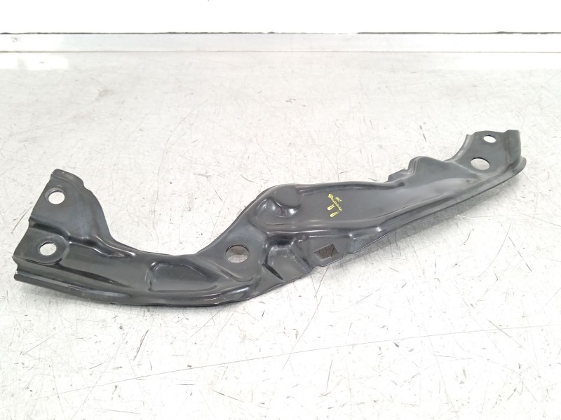 Recambio de travesaño superior para seat ibiza (kj1) fr ib referencia OEM IAM 6F0806930A  
