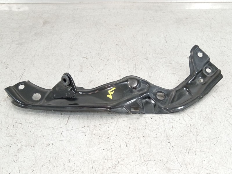 Recambio de travesaño superior para seat ibiza (kj1) fr ib referencia OEM IAM 6F0806929E  