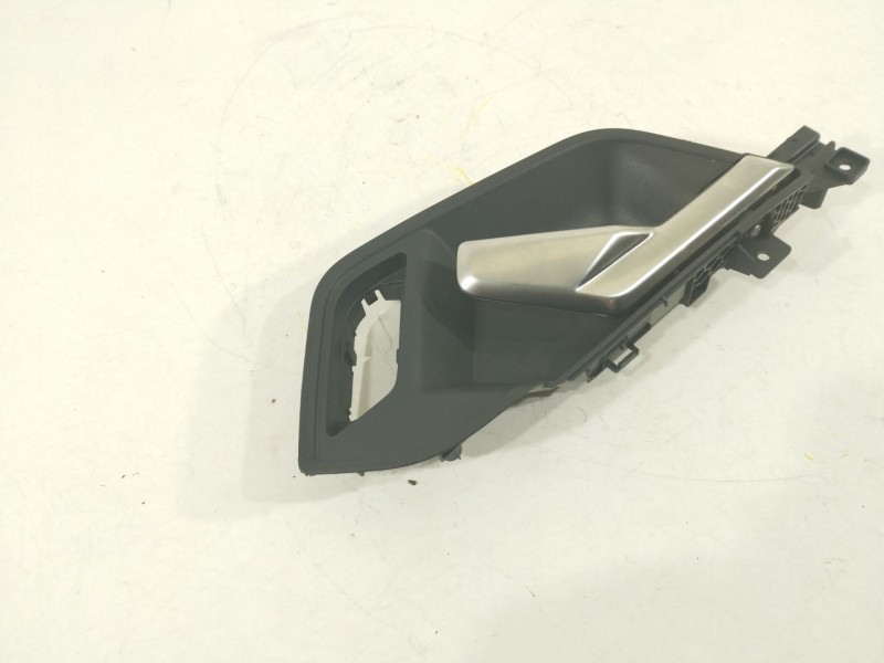 Recambio de maneta interior delantera izquierda para audi q3 (f3b) 35 tdi referencia OEM IAM 83A837019F 1554919 