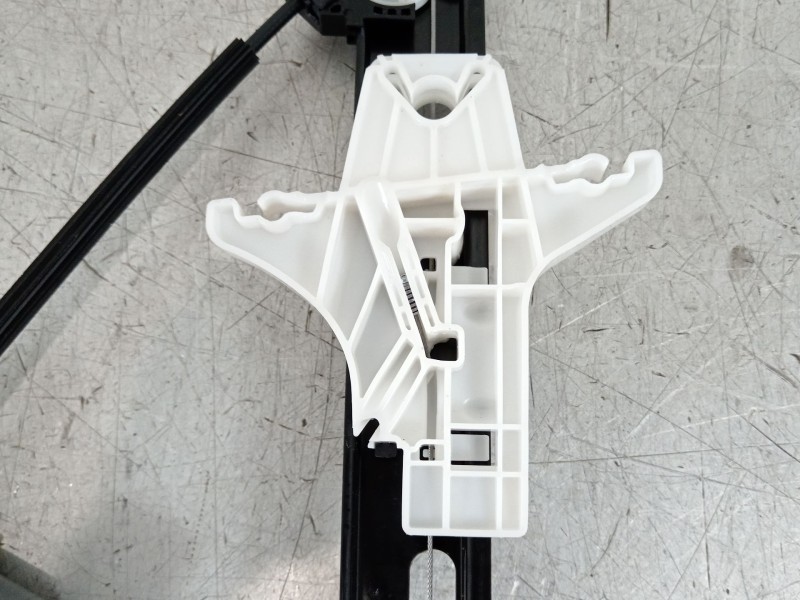 Recambio de elevalunas trasero izquierdo para seat ibiza (kj1) fr ib referencia OEM IAM 6F0839461C 5Q0959407D 0130822695