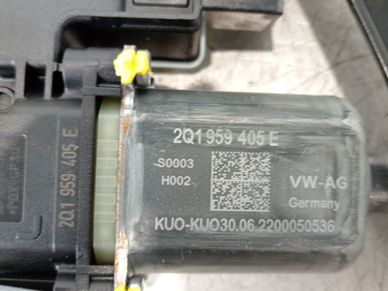 Recambio de elevalunas delantero izquierdo para seat ibiza (kj1) fr ib referencia OEM IAM 6F0837461C 2Q1959405E 0130822065