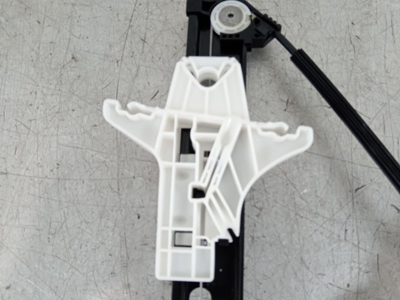 Recambio de elevalunas trasero derecho para seat ibiza (kj1) fr ib referencia OEM IAM 6F0839462C 5Q0955408D 0130822694