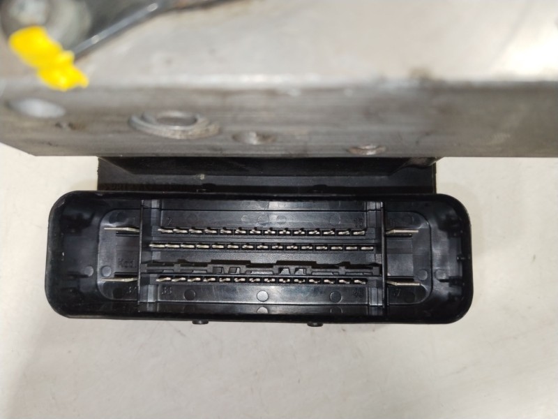 Recambio de abs para volvo xc70 i cross country (295) d5 xc awd referencia OEM IAM 30643979 10020404144 30643982