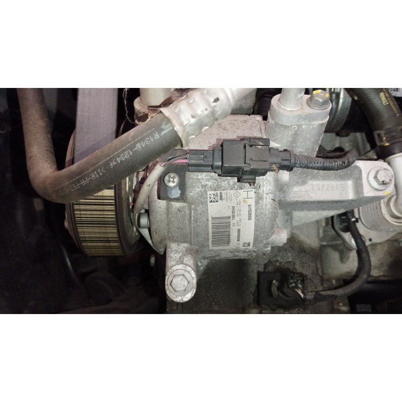 Recambio de compresor aire acondicionado para dacia sandero ii (b8_) tce 90 (b8m1, b8ma) referencia OEM IAM 926003541R  