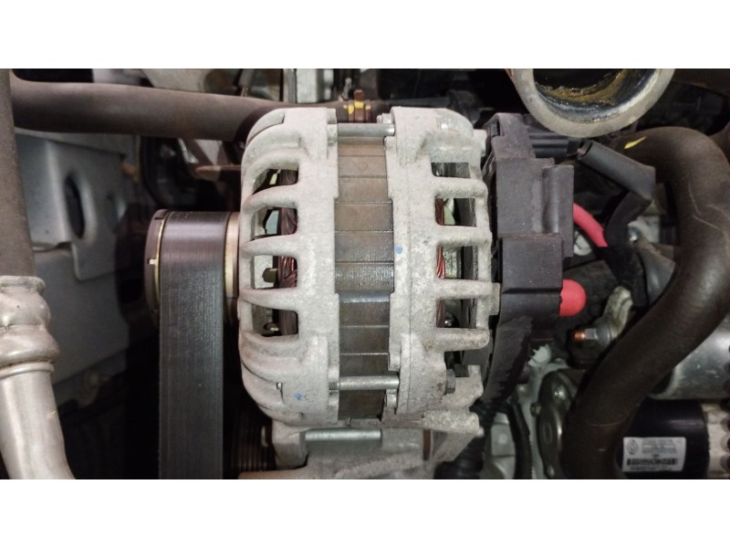Recambio de alternador para dacia sandero ii (b8_) tce 90 (b8m1, b8ma) referencia OEM IAM 231002854R F000BL04BF 