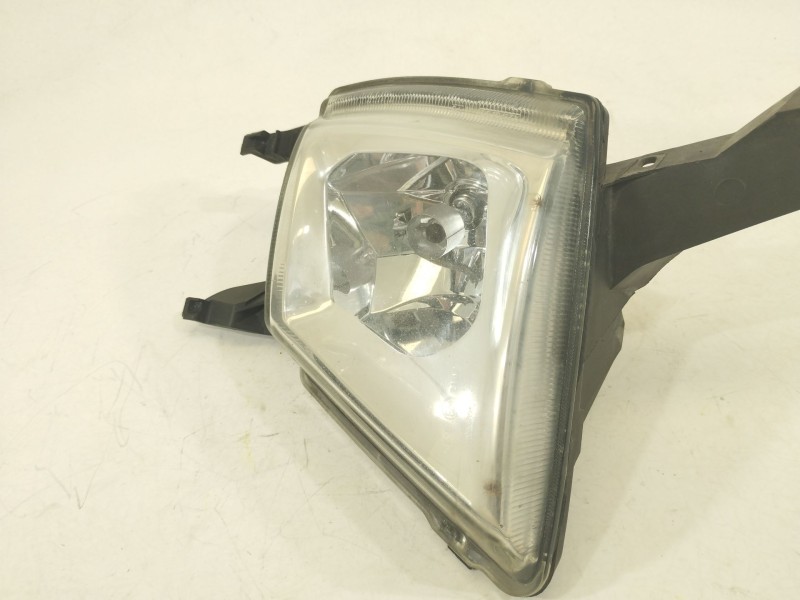 Recambio de faro antiniebla izquierdo para peugeot 407 (6d_) 2.0 (6drfnb, 6drfne) referencia OEM IAM 9641945680 42170748 