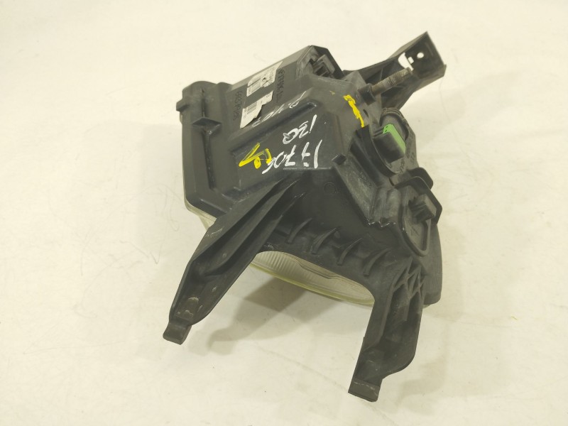 Recambio de faro antiniebla izquierdo para peugeot 407 (6d_) 2.0 (6drfnb, 6drfne) referencia OEM IAM 9641945680 42170748 