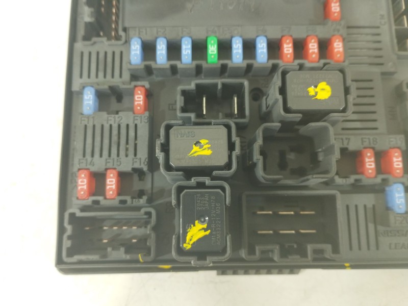 Recambio de caja reles / fusibles para nissan qashqai i (j10, nj10) 1.6 dci referencia OEM IAM 284B7BB00C  
