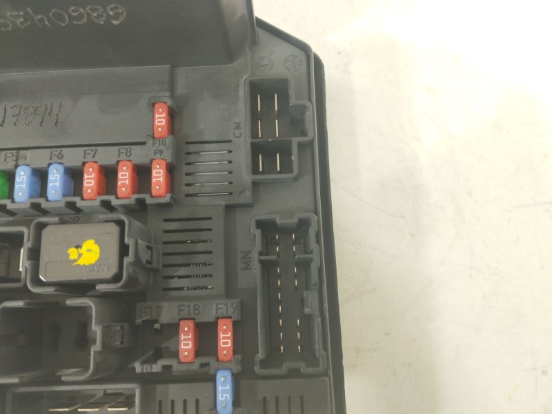 Recambio de caja reles / fusibles para nissan qashqai i (j10, nj10) 1.6 dci referencia OEM IAM 284B7BB00C  
