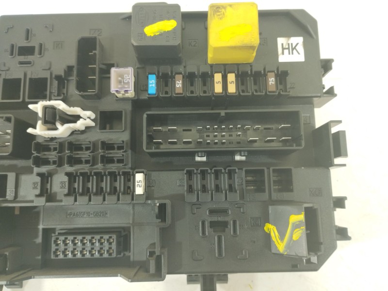 Recambio de caja reles / fusibles para opel astra h (a04) 1.7 cdti (l48) referencia OEM IAM 13206762 5DK00866932 