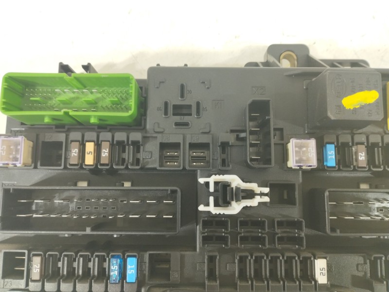 Recambio de caja reles / fusibles para opel astra h (a04) 1.7 cdti (l48) referencia OEM IAM 13206762 5DK00866932 