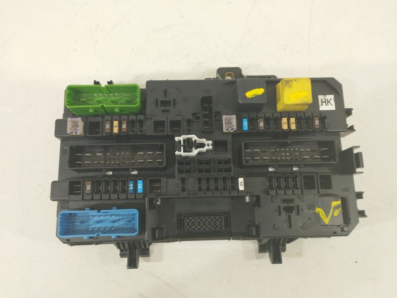 Recambio de caja reles / fusibles para opel astra h (a04) 1.7 cdti (l48) referencia OEM IAM 13206762 5DK00866932 