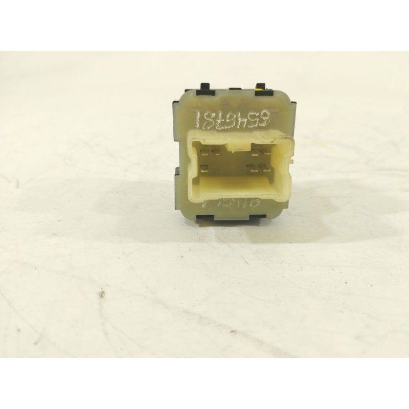 Recambio de mando elevalunas delantero izquierdo para renault clio iv (bh_) 0.9 tce 90 referencia OEM IAM 254118722R  