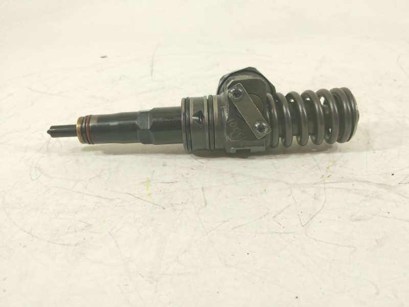 Recambio de inyector para skoda superb (3u4) collection referencia OEM IAM 038130073BH 0414720230 