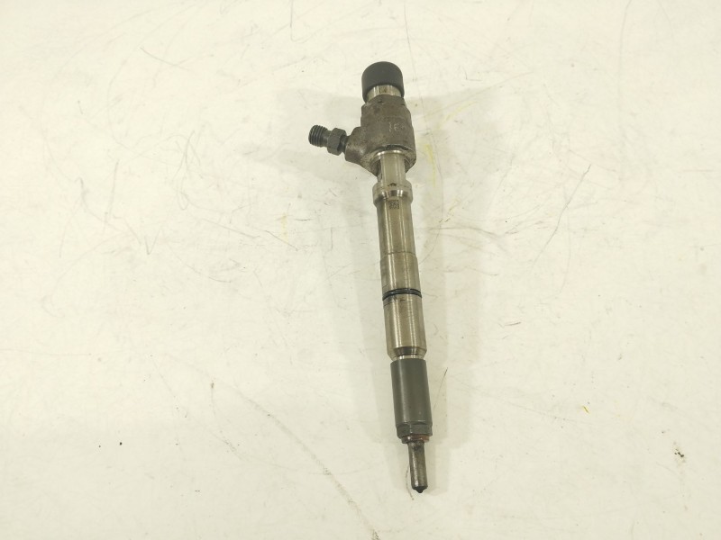 Recambio de inyector para seat altea xl (5p5, 5p8) 1.6 tdi referencia OEM IAM 03L130277B  