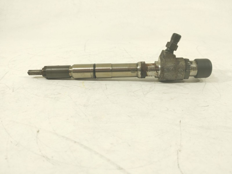Recambio de inyector para seat altea xl (5p5, 5p8) 1.6 tdi referencia OEM IAM 03L130277B  
