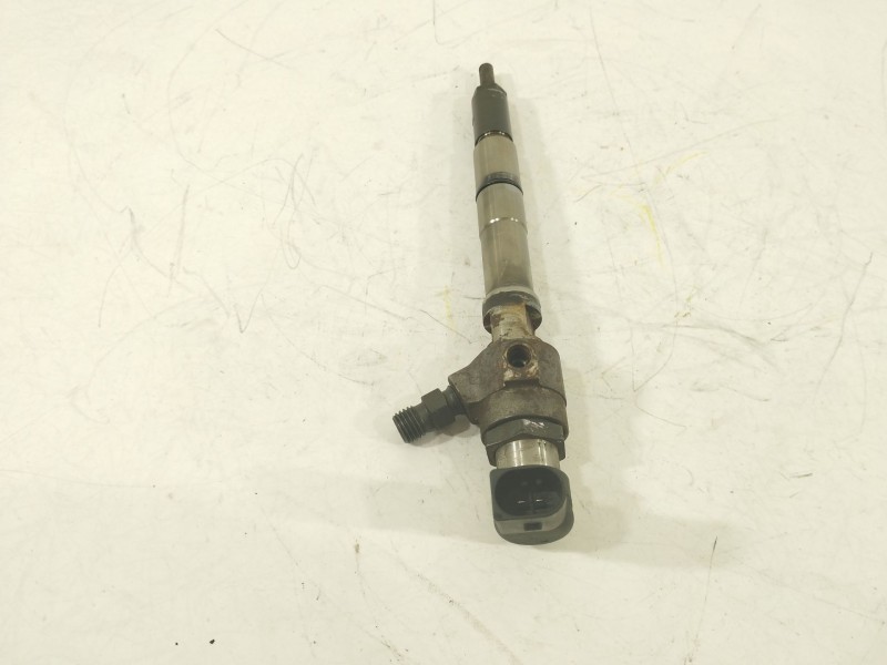 Recambio de inyector para seat altea xl (5p5, 5p8) 1.6 tdi referencia OEM IAM 03L130277B  