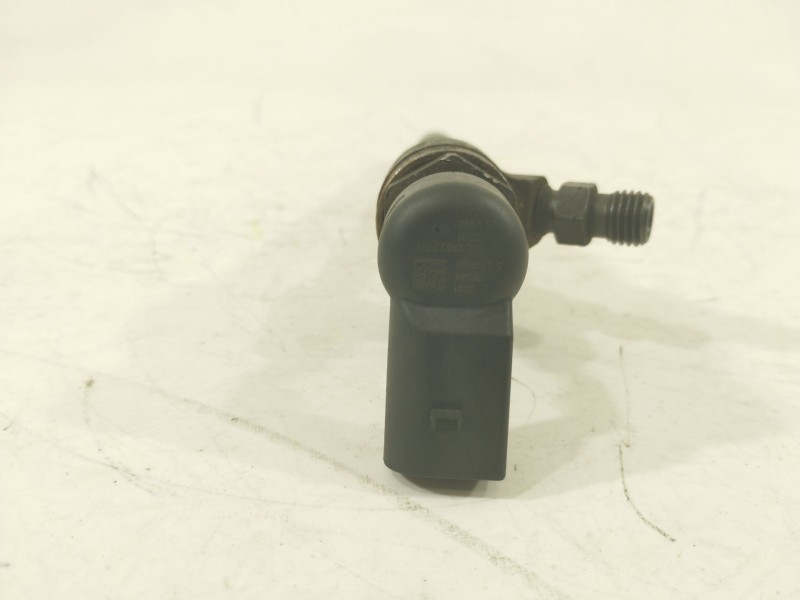 Recambio de inyector para seat altea xl (5p5, 5p8) 1.6 tdi referencia OEM IAM 03L130277B  