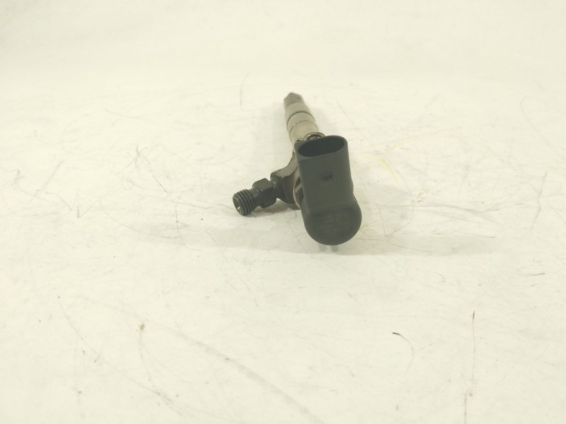 Recambio de inyector para seat altea xl (5p5, 5p8) 1.6 tdi referencia OEM IAM 03L130277B  