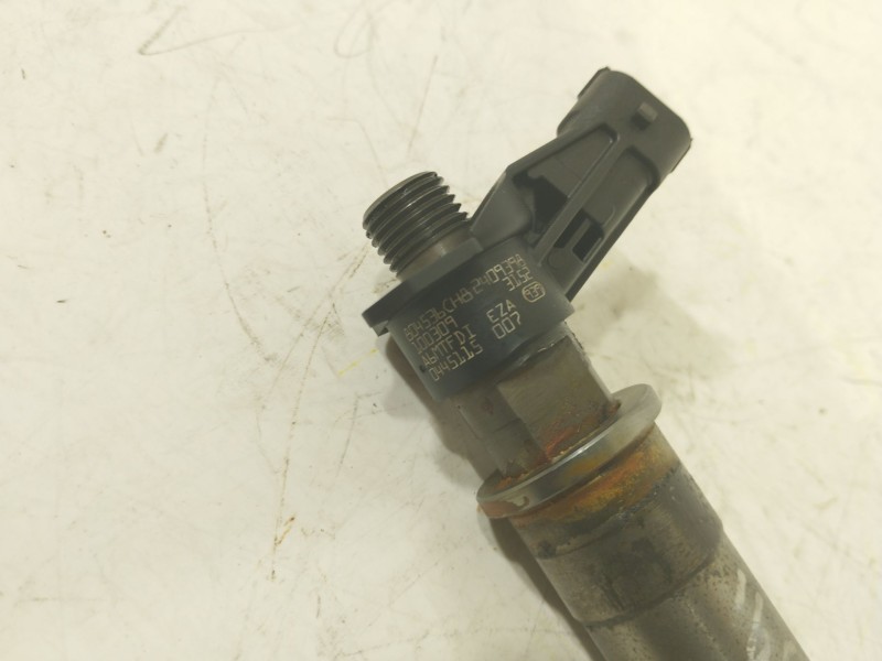 Recambio de inyector para nissan qashqai i (j10, nj10) 2.0 dci referencia OEM IAM 804536CH8 0445115007 
