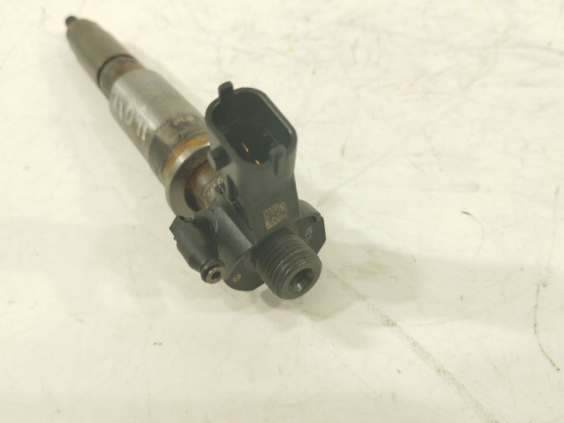 Recambio de inyector para nissan qashqai i (j10, nj10) 2.0 dci referencia OEM IAM 804536CH8 0445115007 