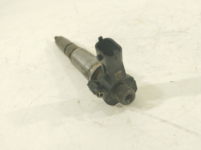 Recambio de inyector para nissan qashqai i (j10, nj10) 2.0 dci referencia OEM IAM 804536CH8 0445115007 