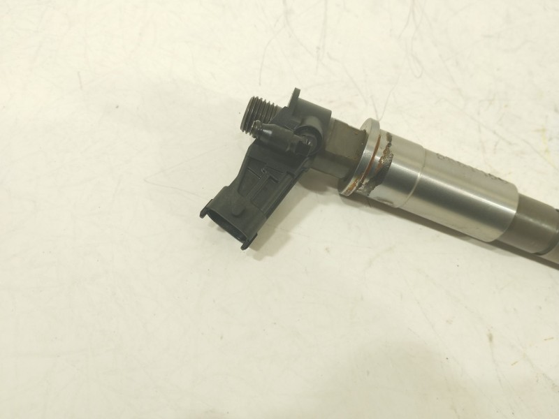 Recambio de inyector para nissan qashqai i (j10, nj10) 2.0 dci referencia OEM IAM 804536CH8 0445115007 