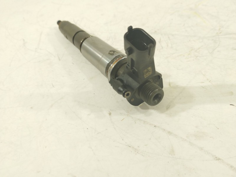 Recambio de inyector para nissan qashqai i (j10, nj10) 2.0 dci referencia OEM IAM 804536CH8 0445115007 