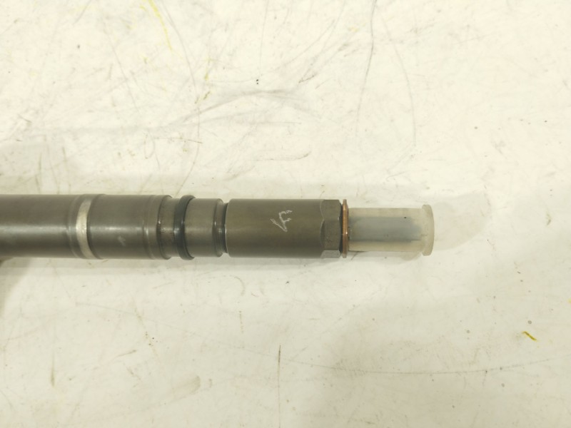 Recambio de inyector para opel astra h (a04) 1.7 cdti (l48) referencia OEM IAM 0445110175  