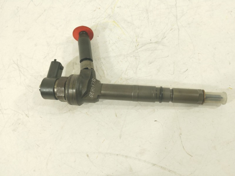 Recambio de inyector para opel astra h (a04) 1.7 cdti (l48) referencia OEM IAM 0445110175  