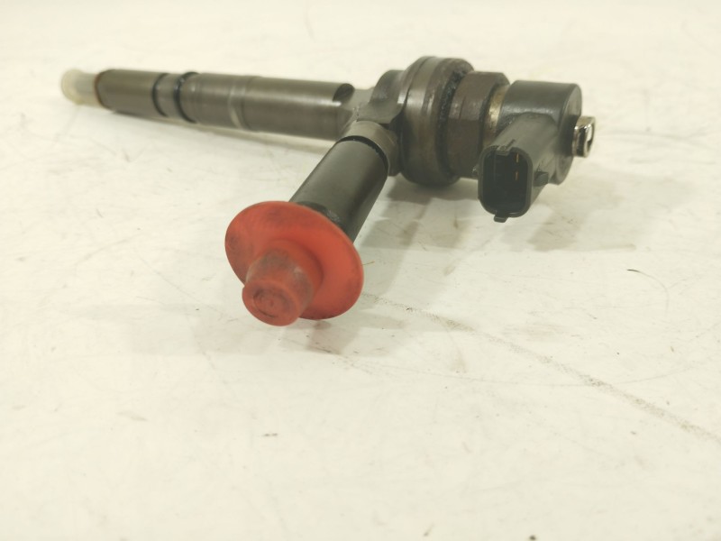 Recambio de inyector para opel astra h (a04) 1.7 cdti (l48) referencia OEM IAM 0445110175  