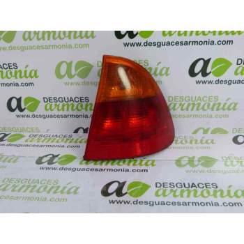PILOTO TRASERO DERECHO 63218368758 