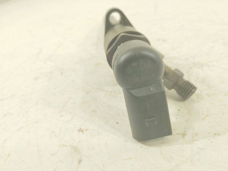 Recambio de inyector para ford fiesta iii (gfj) 1.8 d referencia OEM IAM 9657144580  