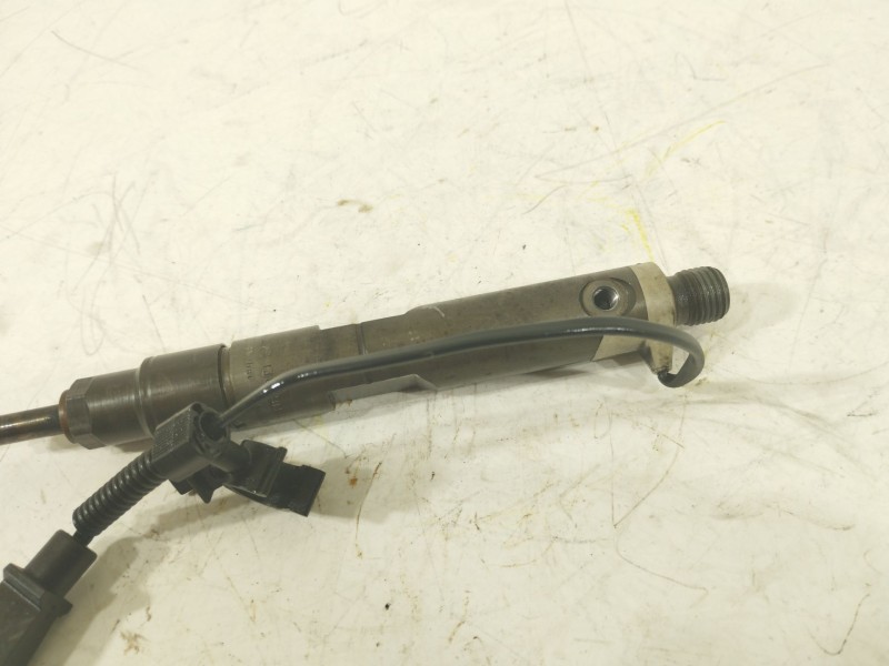 Recambio de inyector para seat toledo ii (1m2) 1.9 tdi referencia OEM IAM 028130201S  