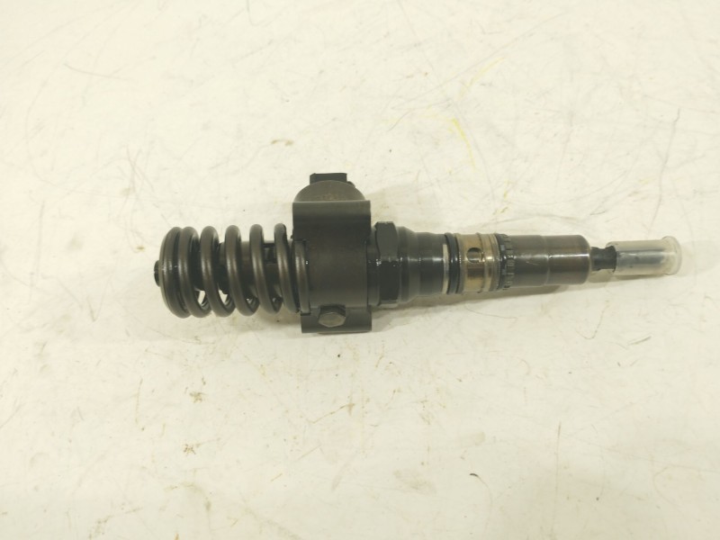 Recambio de inyector para audi a6 c6 (4f2) 2.0 tdi referencia OEM IAM 03G130073G 0414720404 