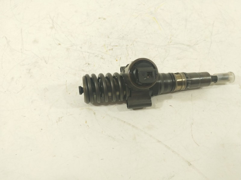Recambio de inyector para audi a6 c6 (4f2) 2.0 tdi referencia OEM IAM 03G130073G 0414720404 